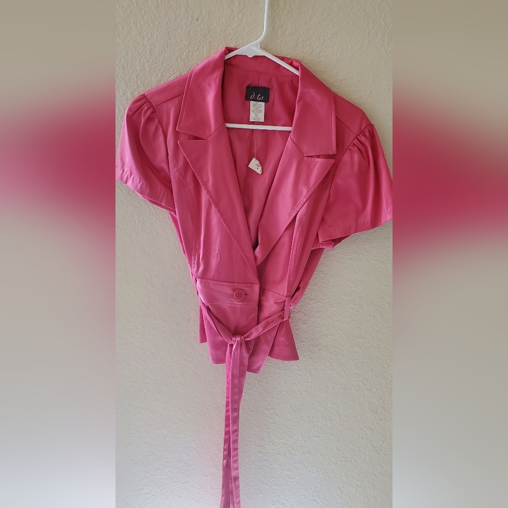 Pink top